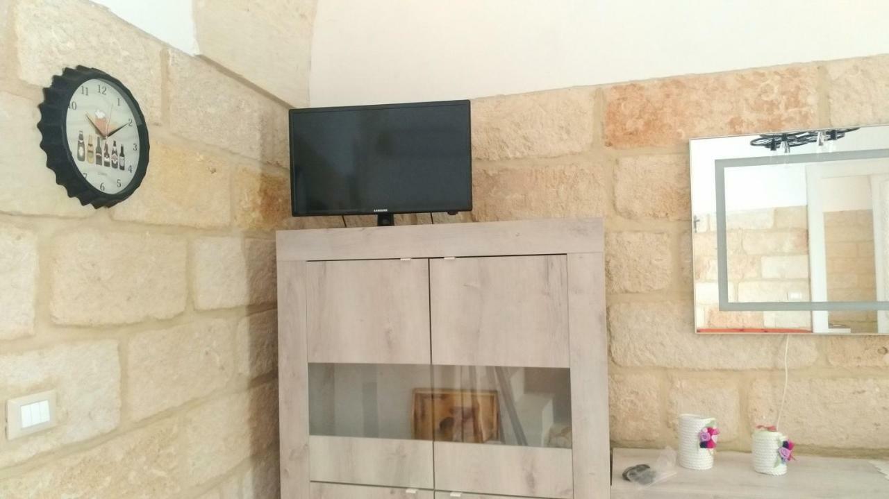 Ferienwohnung La Terrazza Sul Castello Palmariggi Exterior foto