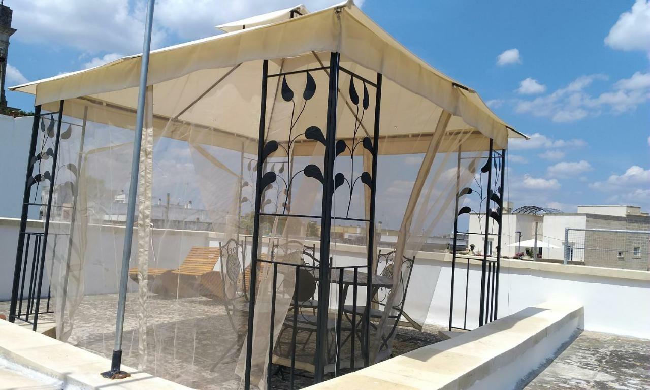 Ferienwohnung La Terrazza Sul Castello Palmariggi Exterior foto